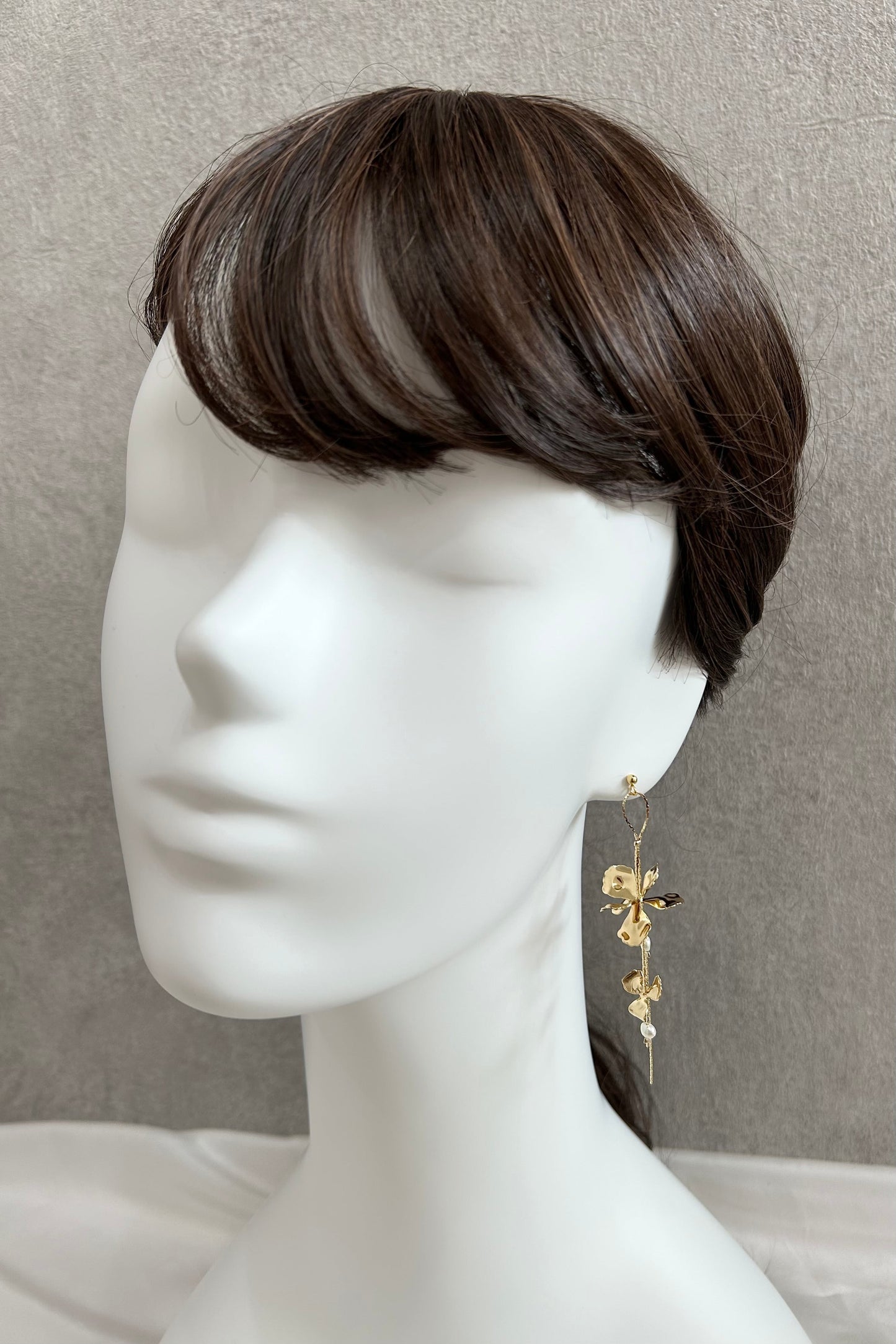 【ピアス・イヤリング】ゴールドフラワー×淡水パールのチェーンピアス/イヤリング -ブライダルピアス/イヤリング- ≪TP-21s/TE-22s≫【結婚式 ピアス イヤリング】