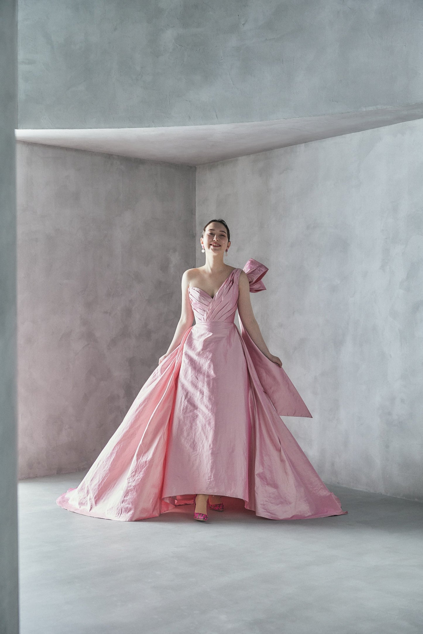 Rosana ロザナ【カラードレス】アシンメトリー アンクル丈 Aラインドレス 【結婚式 レンタル】