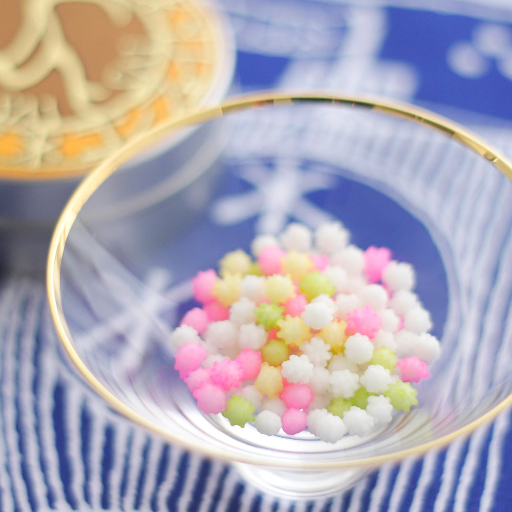 金平糖　プロフご覧下さい(*ᴗˬᴗ)おまとめ 開運すみっぐらし庵限定デザインの缶に入ったお星様のような形