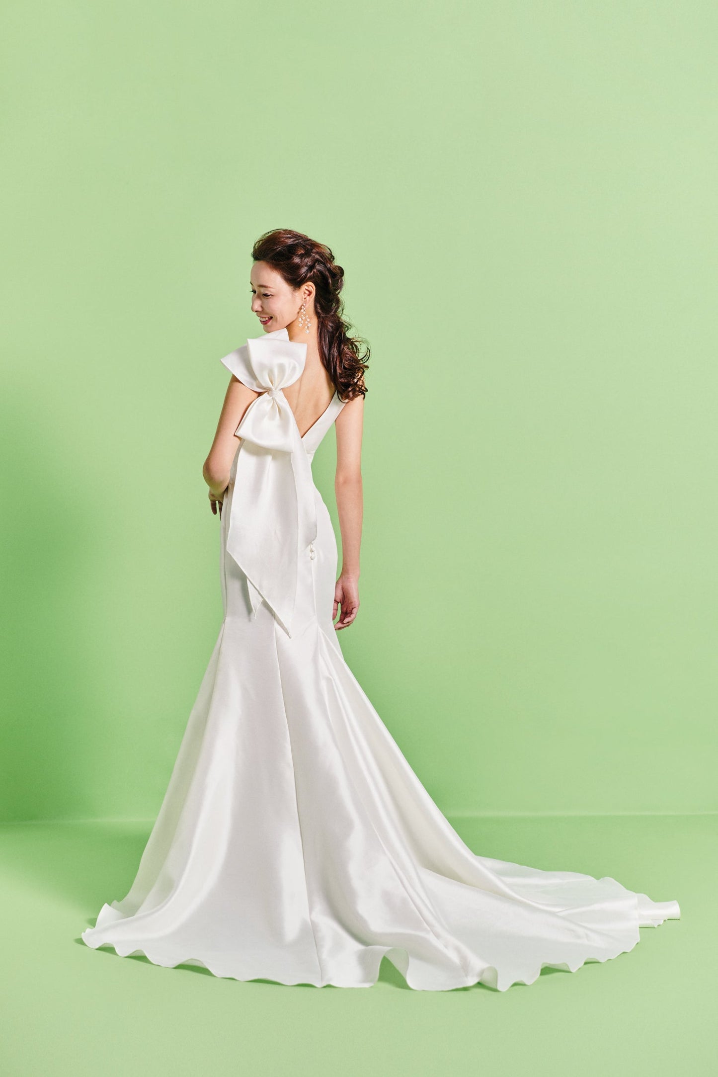 Zita ジータ【ウエディングドレス レンタル】シンプルマーメイド ソフトミカド 【結婚式】