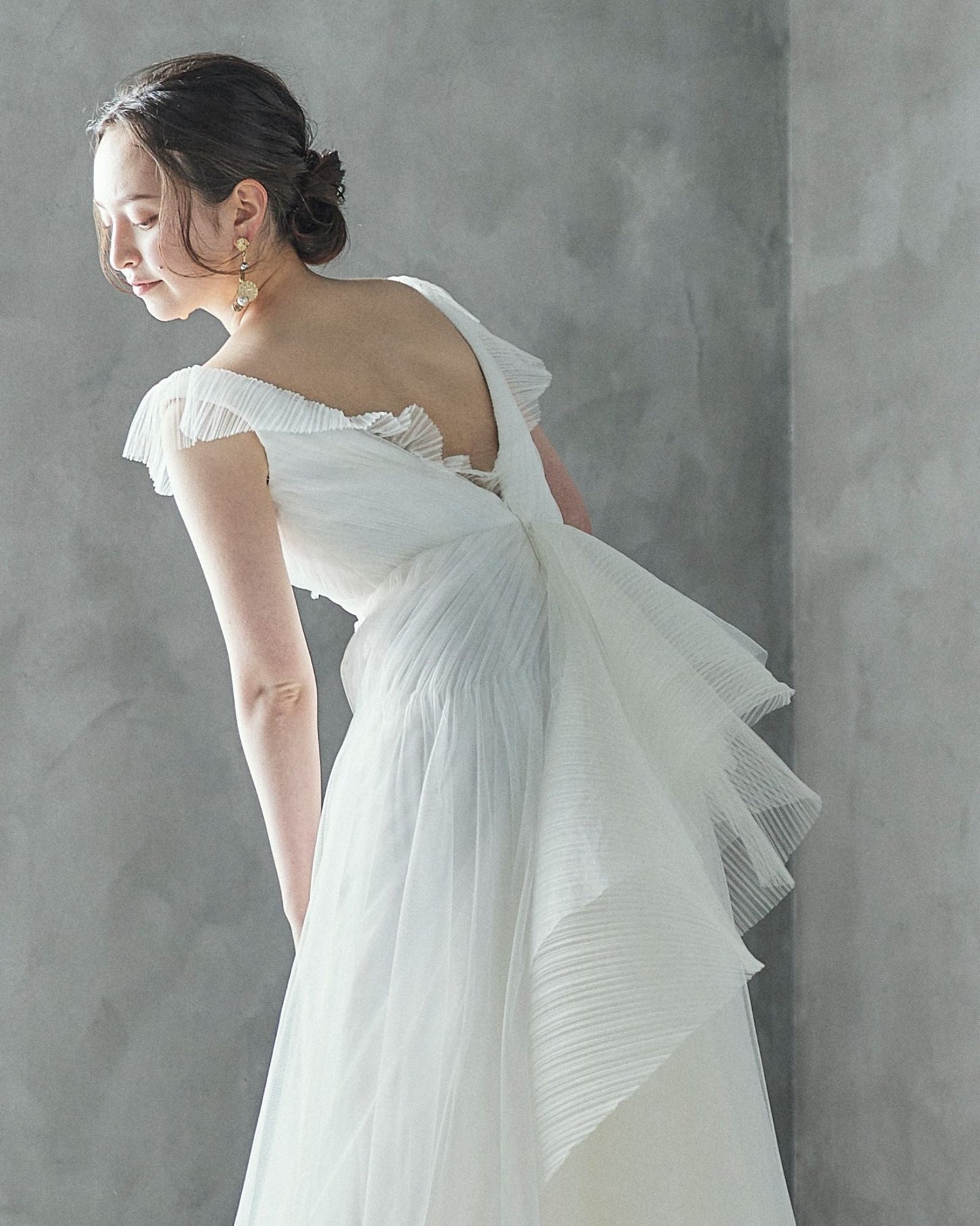 カテリーナ Caterina【ウエディングドレス レンタル】Aライン オーガンジ- シンプル 【結婚式】