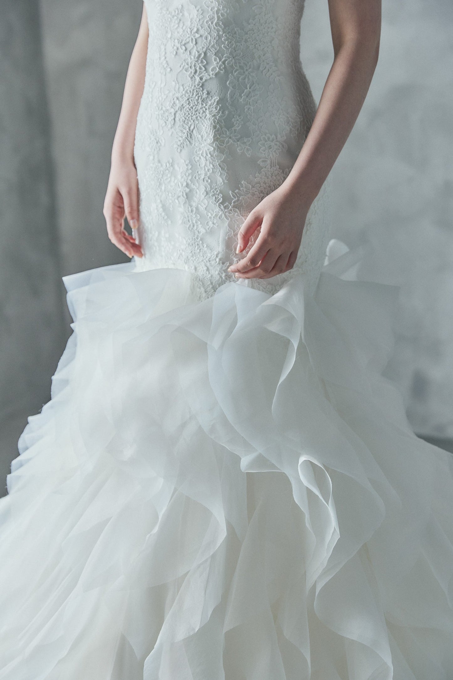 Gabriella ガブリエラ【ウエディングドレス レンタル】マーメイド レース オフショルダー 2way 【結婚式】