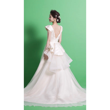 Amalia アマリア【ウエディングドレス レンタル】Aライン サテン スリーブ シンプルドレス 【結婚式】