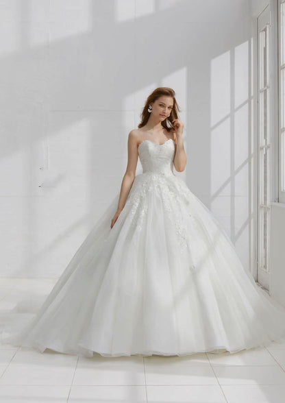 Aライン 挙式 DEWY 20688 【ウェディングドレス レンタル】