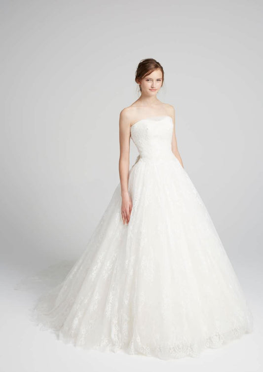 Aライン かわいい VERITA 20689 【ウェディングドレス レンタル】