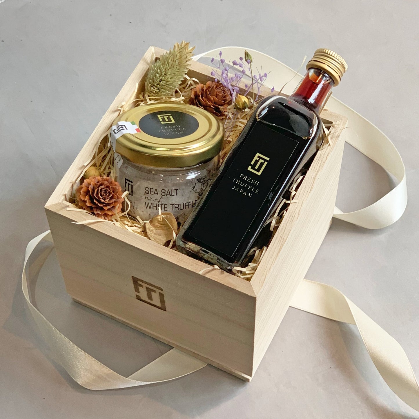 白トリュフ醤油と白トリュフ塩のセット 【結婚式 ギフト 調味料】