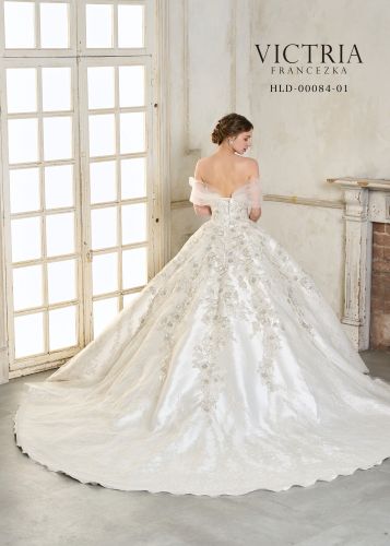 ウェディングドレス【ウェディングドレス レンタル】