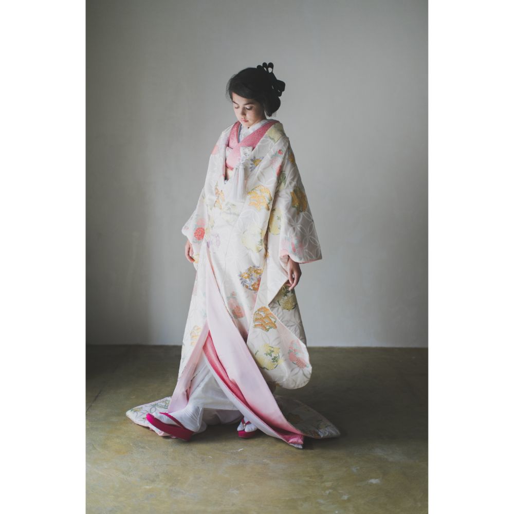 白地七宝花丸紋 【結婚式 和装 色打掛 レンタル】