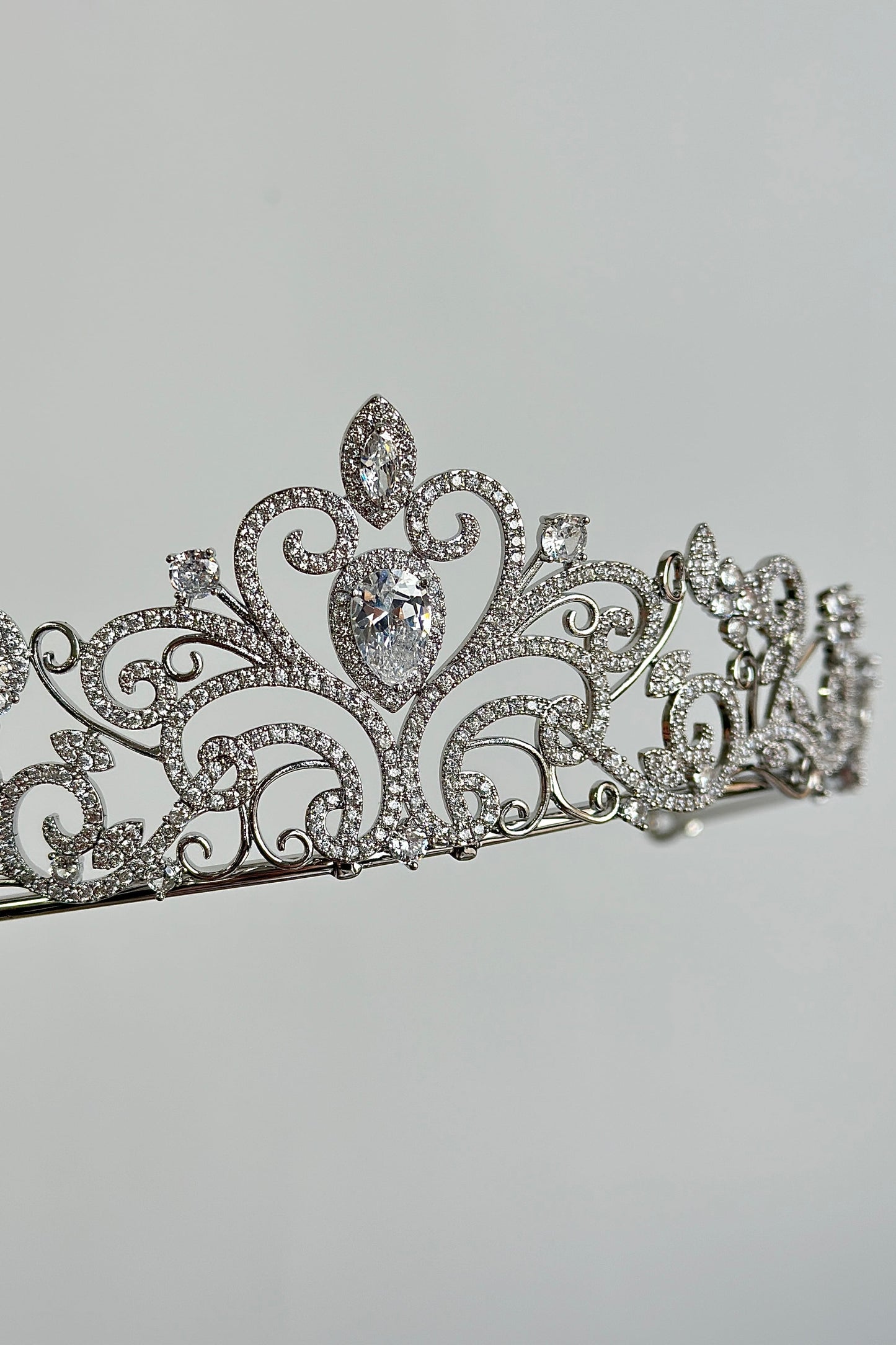 ジルコニアティアラ ~ブライダルティアラ~ ≪ZT-04≫【結婚式 ヘアアクセサリー】