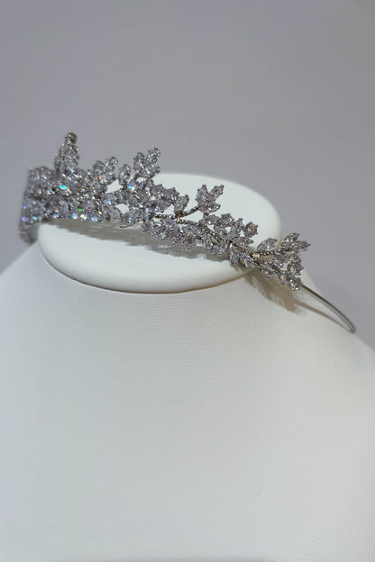 ジルコニアティアラ ~ブライダルティアラ~ ≪ZT-10≫【結婚式 ヘアアクセサリー】