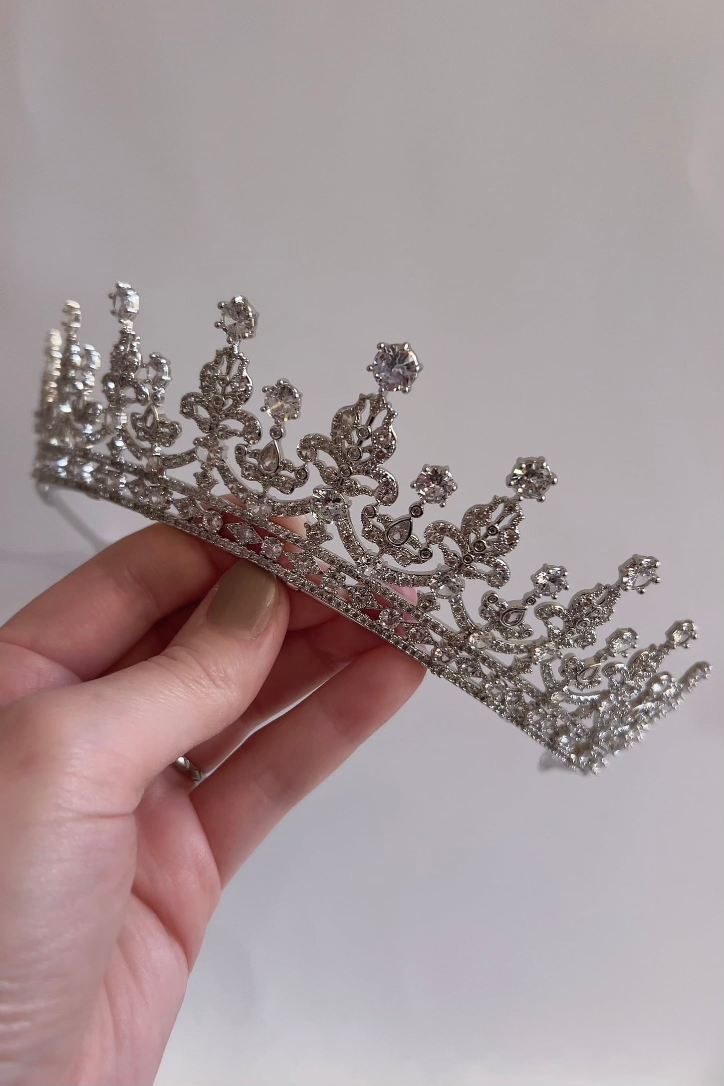 ジルコニアティアラ ~ブライダルティアラ~ ≪ZT-20≫【結婚式 ヘアアクセサリー】