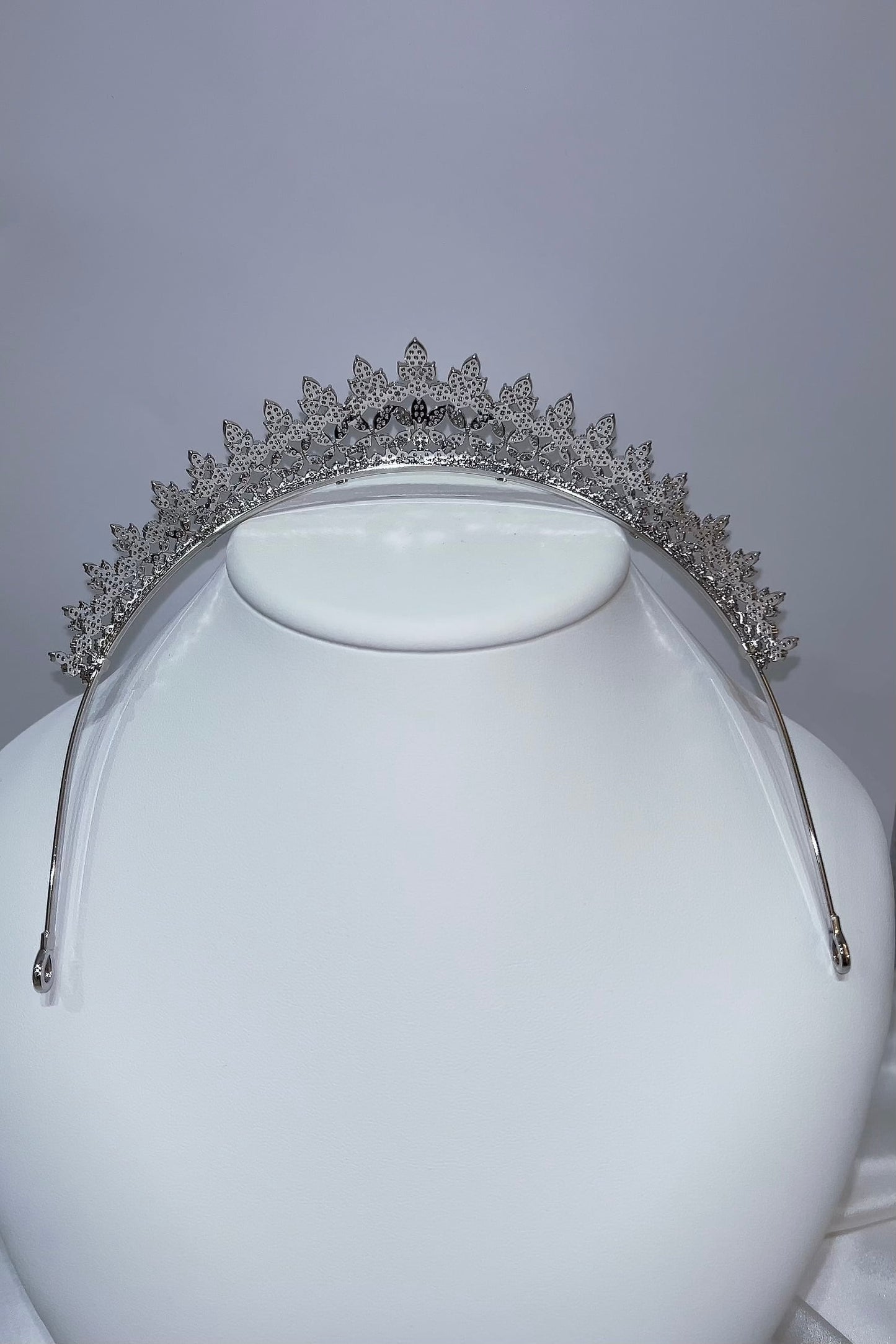 【ヘッドドレス】ジルコニアティアラ ~ブライダルティアラ~ ≪ZT-21≫【結婚式 ヘアアクセアリー】