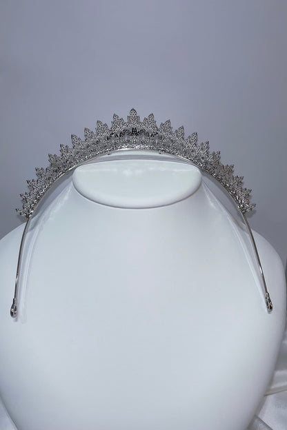 【ヘッドドレス】ジルコニアティアラ ~ブライダルティアラ~ ≪ZT-21≫【結婚式 ヘアアクセアリー】