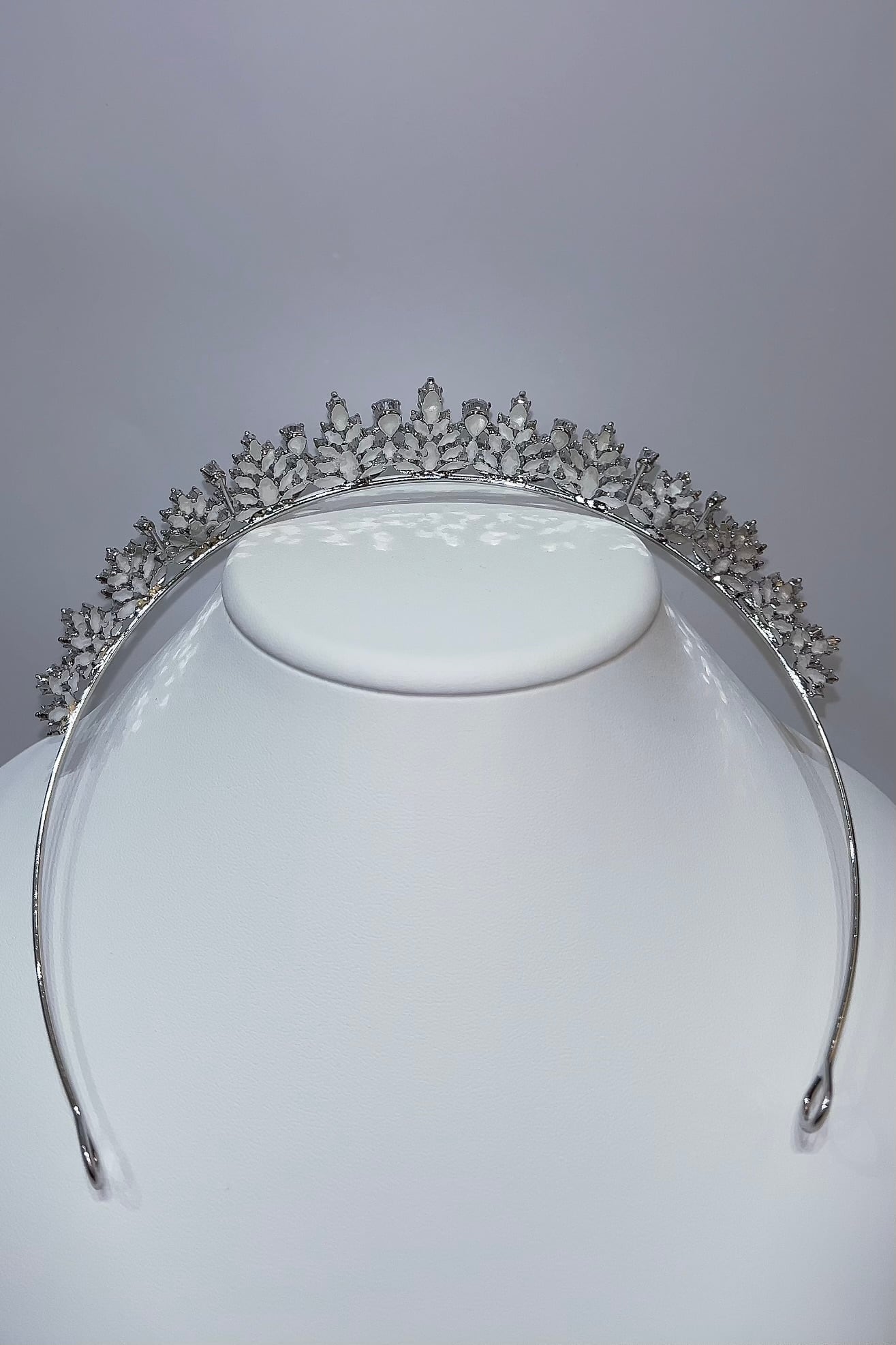 【ヘッドドレス】ジルコニアティアラ ~ブライダルティアラ~ ≪ZT-24≫【結婚式 ヘアアクセアリー】