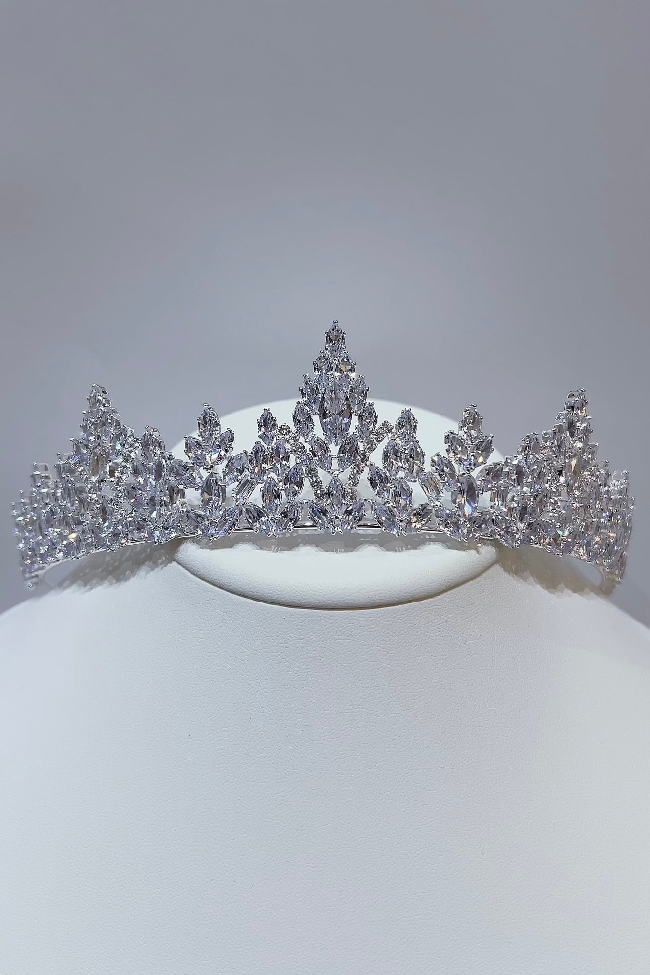 【ヘッドドレス】ジルコニアティアラ ~ブライダルティアラ~ ≪ZT-25≫【結婚式 ヘアアクセアリー】