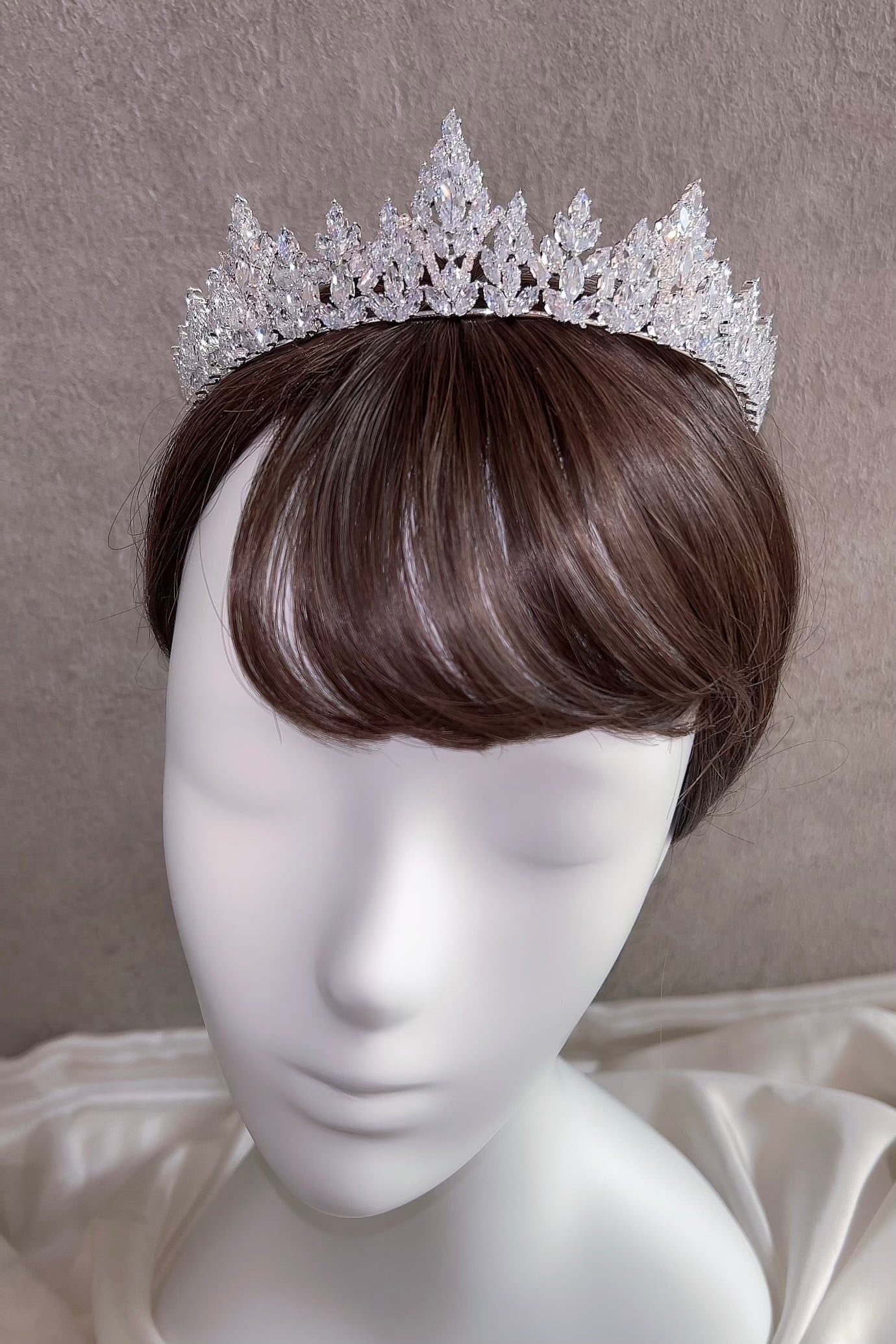【ヘッドドレス】ジルコニアティアラ ~ブライダルティアラ~ ≪ZT-25≫【結婚式 ヘアアクセアリー】