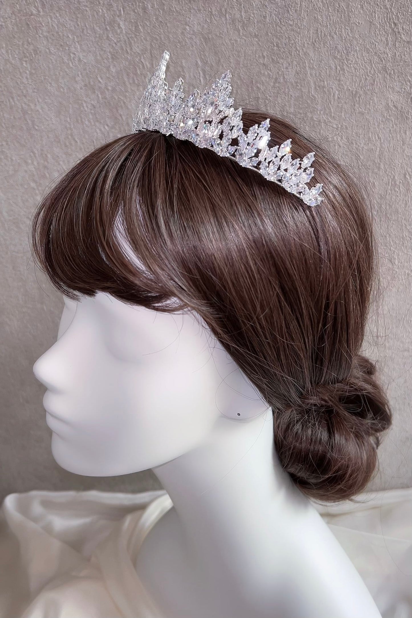 【ヘッドドレス】ジルコニアティアラ ~ブライダルティアラ~ ≪ZT-25≫【結婚式 ヘアアクセアリー】