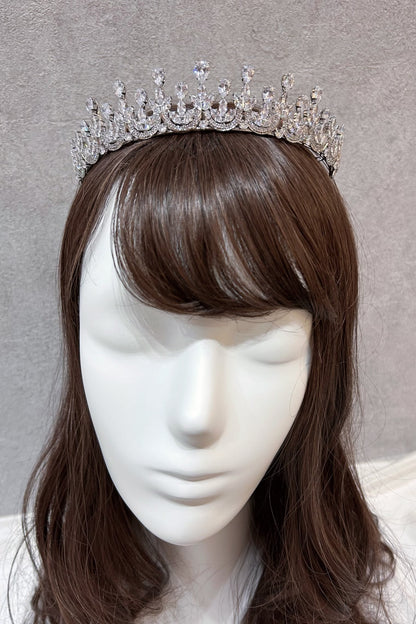 【ヘッドドレス】ジルコニアティアラ ~ブライダルティアラ~ ≪ZT-27≫【結婚式 ヘアアクセサリー】