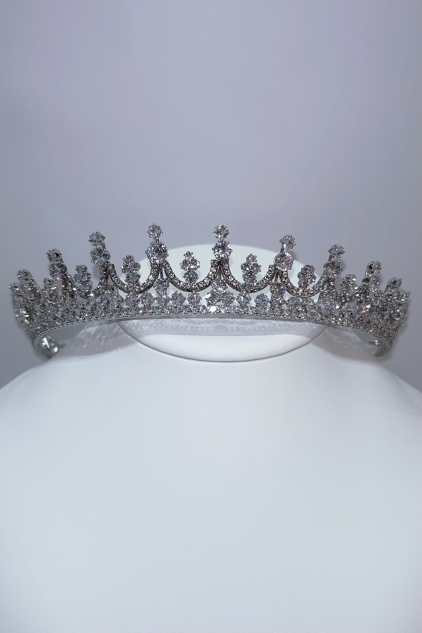 【ヘッドドレス】ジルコニアティアラ ~ブライダルティアラ~ ≪ZT-29≫