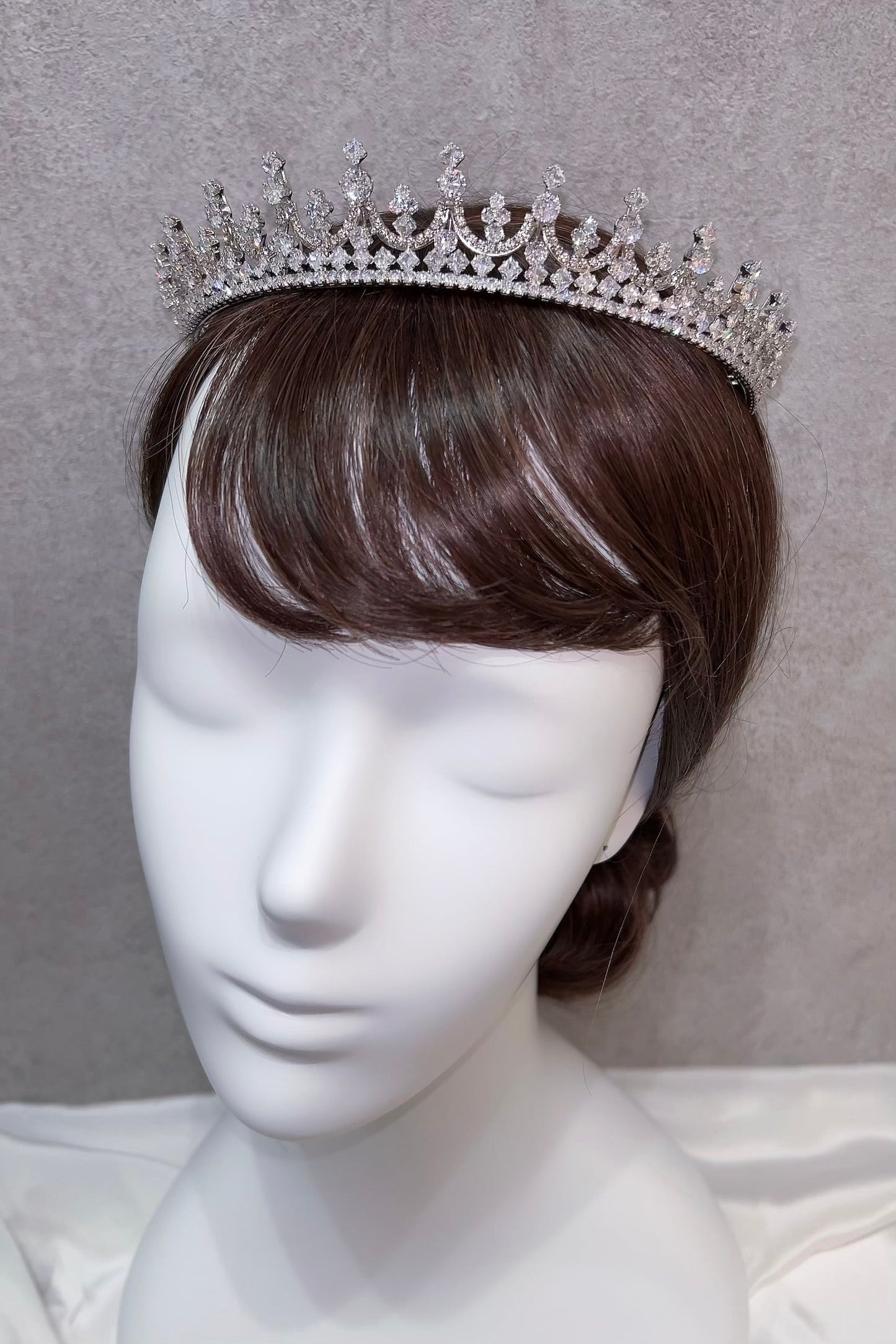 【ヘッドドレス】ジルコニアティアラ ~ブライダルティアラ~ ≪ZT-29≫