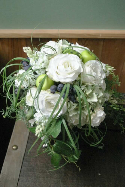 【造花】 オーダーメイド [クラッチブーケセット] 【結婚式 フラワー 造花 ブーケ ブートニア オーダーメイド】