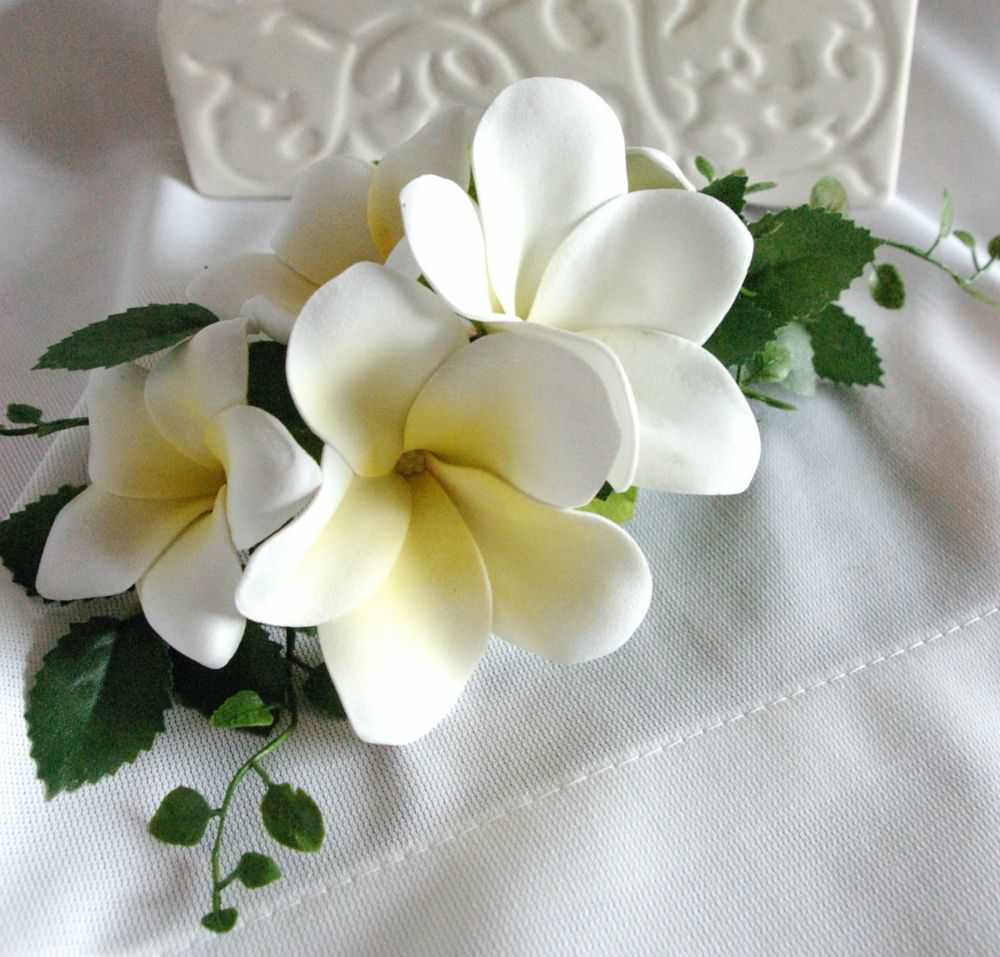 【造花】 オーダーメイド [プルメリアラウンドブーケセット] 【結婚式 フラワー 造花 ブーケ ブートニア オーダーメイド】