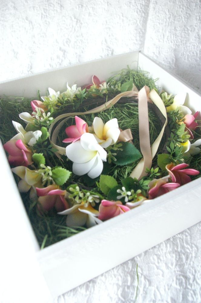 【造花】 オーダーメイド [プルメリア花冠・リストレットセット] 【結婚式 フラワー 造花 ブーケ ブートニア オーダーメイド】