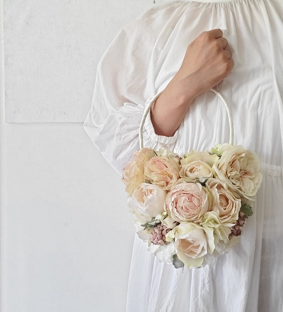 【造花】ハートバック型ブーケ 【結婚式 フラワー 造花 ブーケ ブートニア】