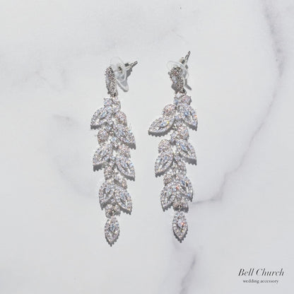 ブライダルピアス イヤリング｜ジルコニア｜シルバー(BC-E100)【結婚式　アクセサリー　ピアス　イヤリング】