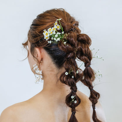 ウエディングピアス イヤリング｜パール ビジュー｜お花 フラワーモチーフ｜ゴールド×ホワイト(BC-E101)【結婚式　アクセサリー　ピアス　イヤリング】