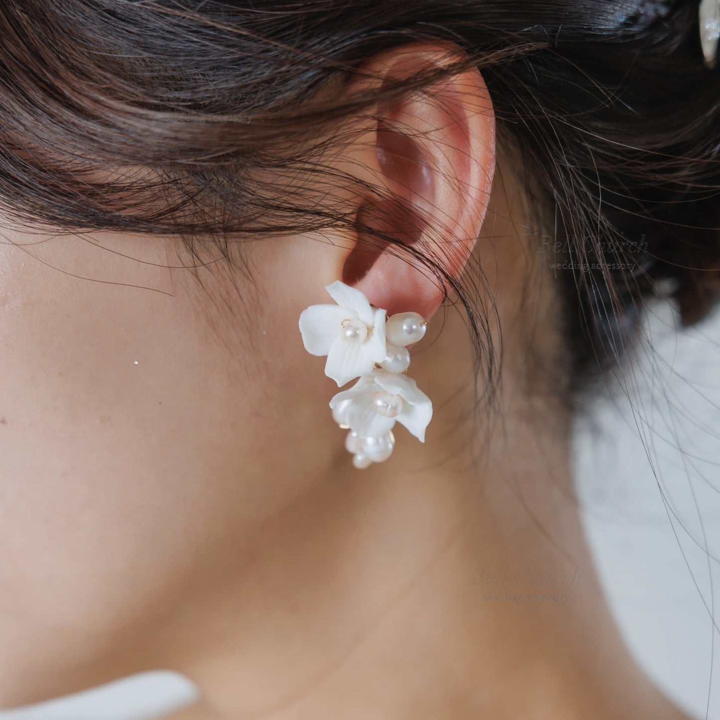 ウエディングピアス イヤリング｜パール｜お花 フラワーモチーフ｜ゴールド×ホワイト(BC-E108)【結婚式　アクセサリー　ピアス　イヤリング】