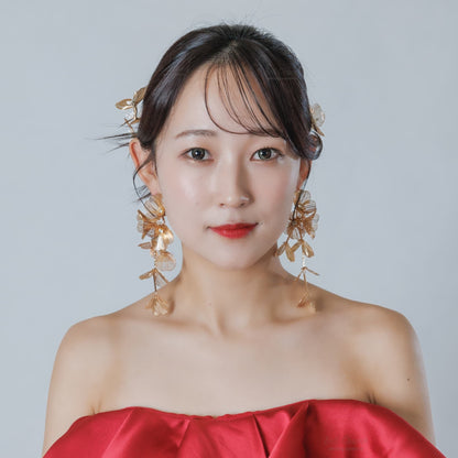ウェディングピアス イヤリング｜ビジュー｜お花 フラワーモチーフ｜ゴールド(BC-E109)【結婚式　アクセサリー　ピアス　イヤリング】