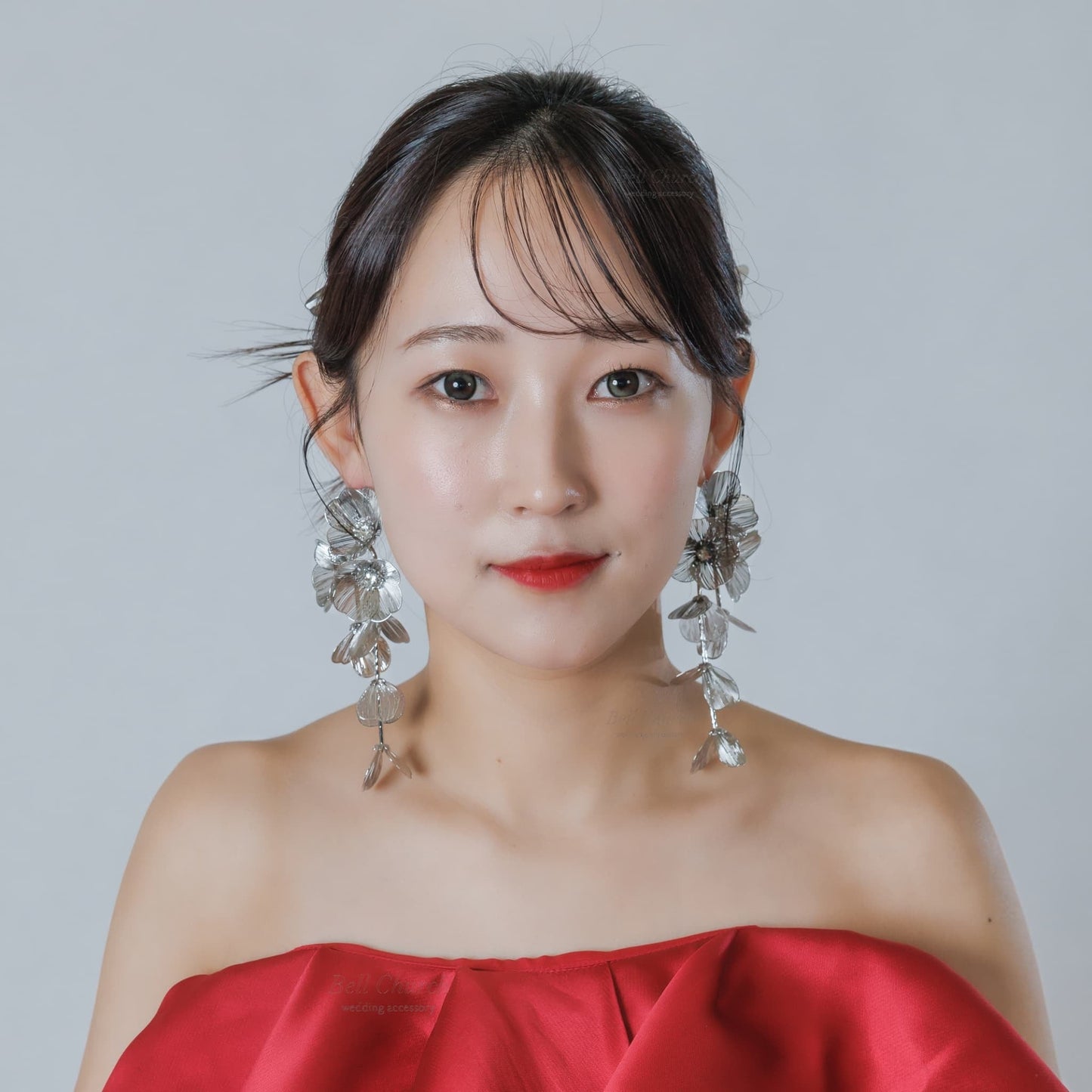 ウェディングピアス イヤリング｜ビジュー｜お花 フラワーモチーフ｜シルバー(BC-E110)【結婚式　アクセサリー　ピアス　イヤリング】