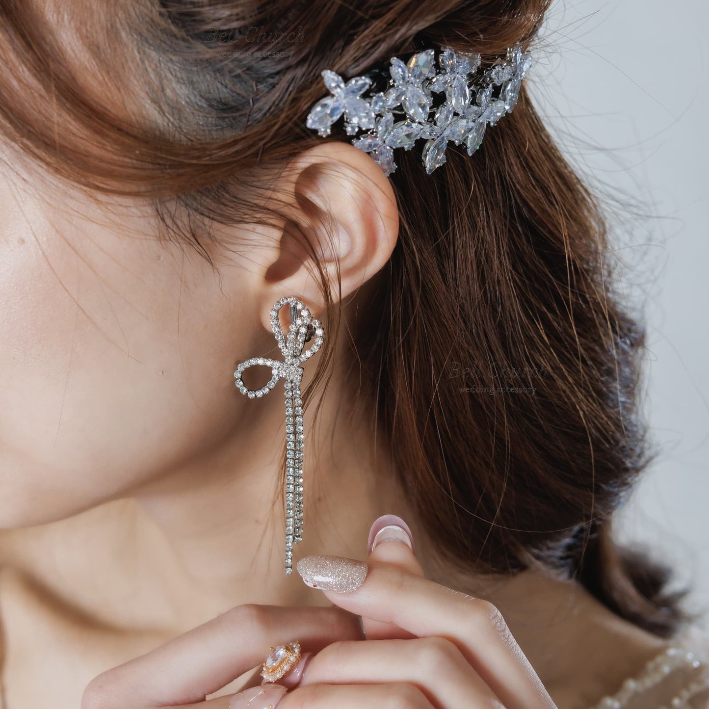 ウエディングピアス イヤリング｜ジルコニア｜リボン 蝶結び モチーフ｜シルバー(BC-E113)【結婚式　アクセサリー　ピアス　イヤリング】