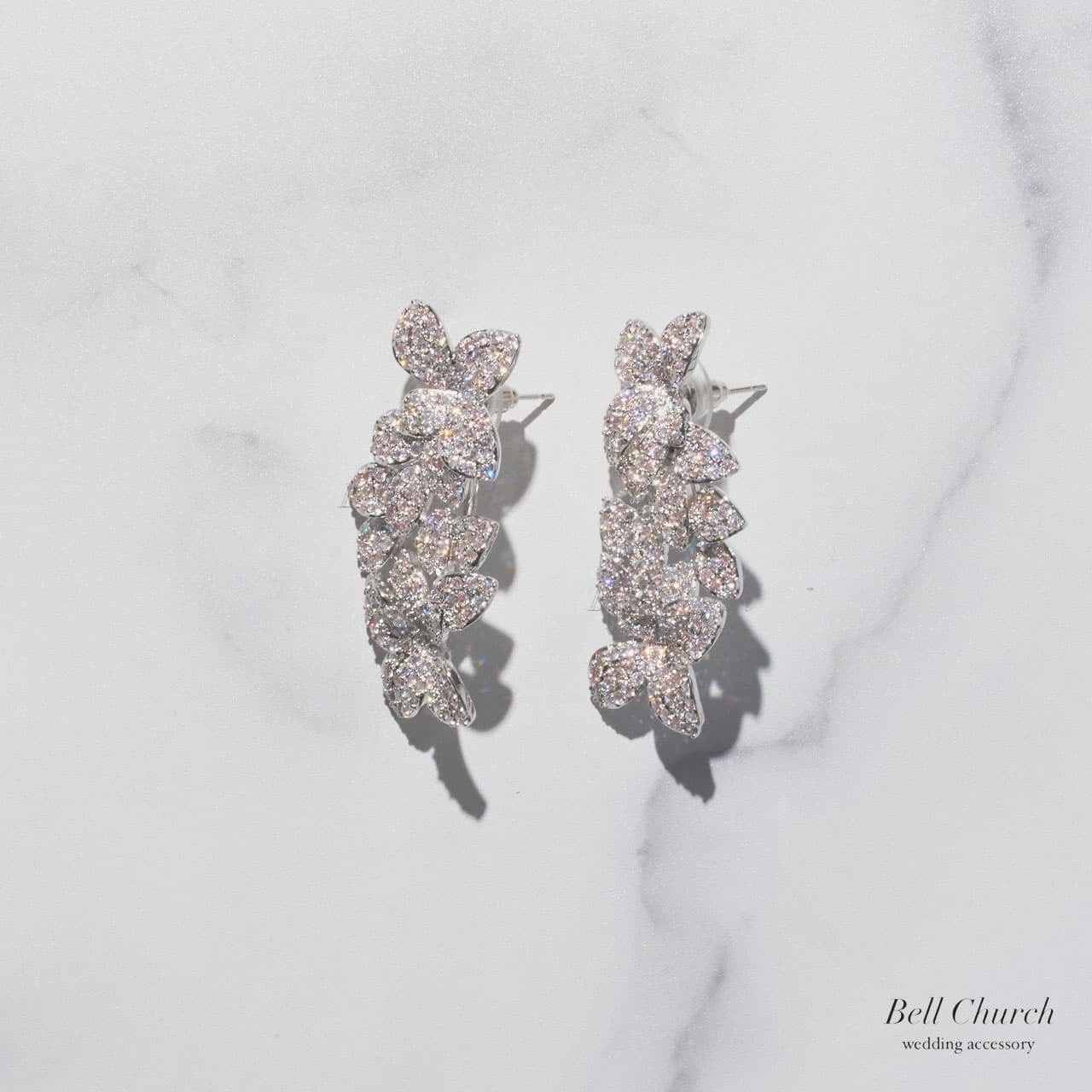 ブライダルピアス イヤリング｜ジルコニア｜フラワー お花モチーフ｜シルバー(BC-E114)【結婚式　アクセサリー　ピアス　イヤリング】