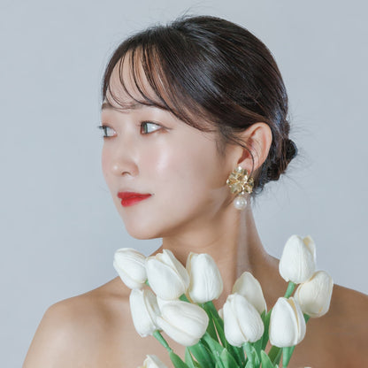 ウエディング ピアス イヤリング｜ニッケルフリー メタル パール｜フラワー お花モチーフ ボリューム｜ゴールド(BC-E130)【結婚式　アクセサリー　ピアス　イヤリング】