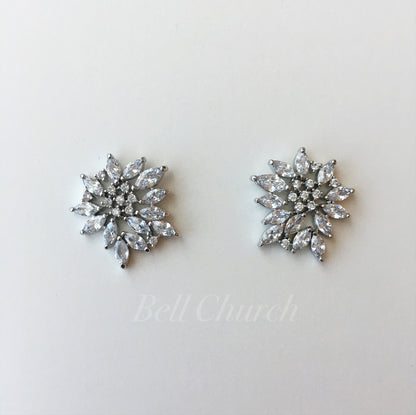 ウェディングピアス　イヤリング |キュービックジルコニア (BC-E18)【結婚式　アクセサリー　ピアス　イヤリング】