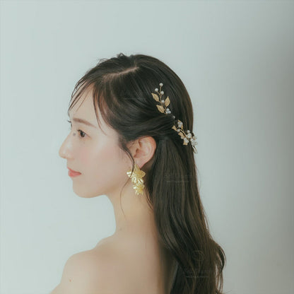 ウェディングピアス　イヤリング |お花モチーフ｜ゴールド (BC-E26)【結婚式　アクセサリー　ピアス　イヤリング】