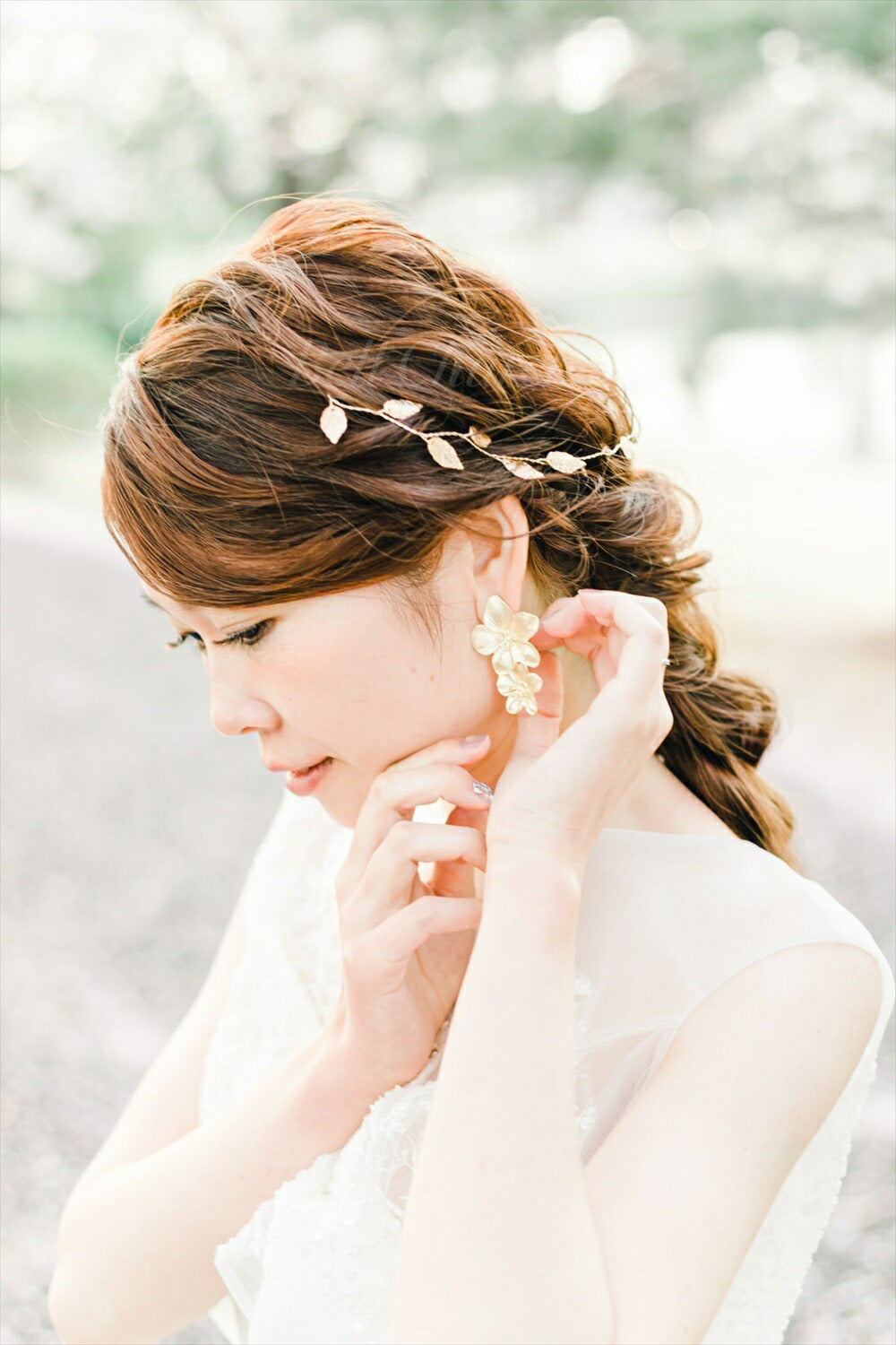 ウェディングピアス　イヤリング |お花モチーフ｜ゴールド (BC-E26)【結婚式　アクセサリー　ピアス　イヤリング】