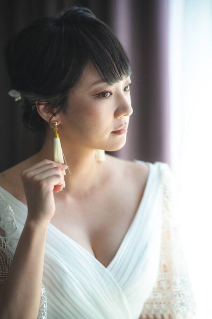 タッセルピアス　イヤリング |ホワイト ゴールド (BC-E30)｜ウェディングアクセサリー【結婚式　アクセサリー　ピアス　イヤリング】