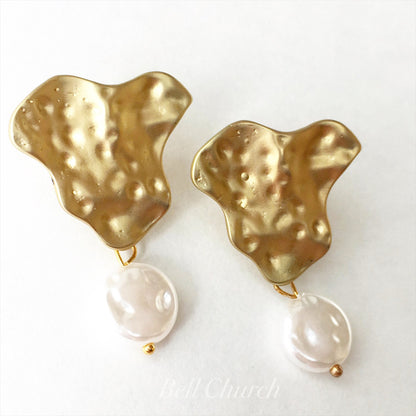 ウェディングピアス　イヤリング |バロックパール｜ゴールド 槌目模様 (BC-E40)【結婚式　アクセサリー　ピアス　イヤリング】