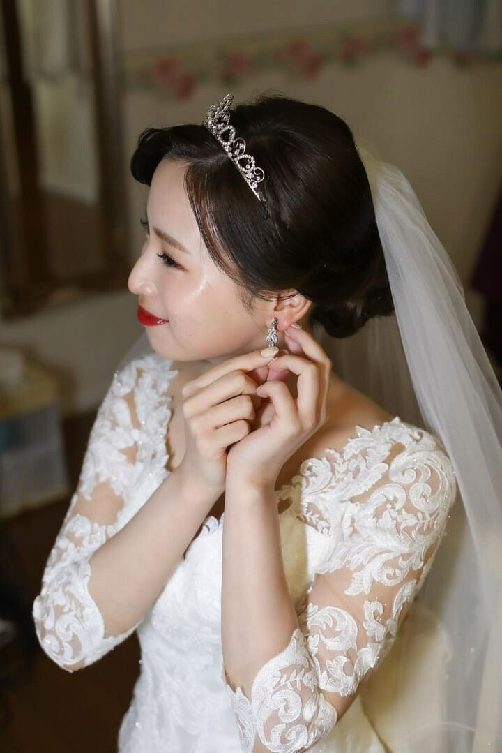 ブライダルピアス　イヤリング |キュービックジルコニア クリスタル｜シルバー (BC-E49)【結婚式　アクセサリー　ピアス　イヤリング】