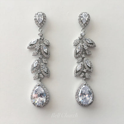 ブライダルピアス　イヤリング |キュービックジルコニア クリスタル｜シルバー (BC-E49)【結婚式　アクセサリー　ピアス　イヤリング】