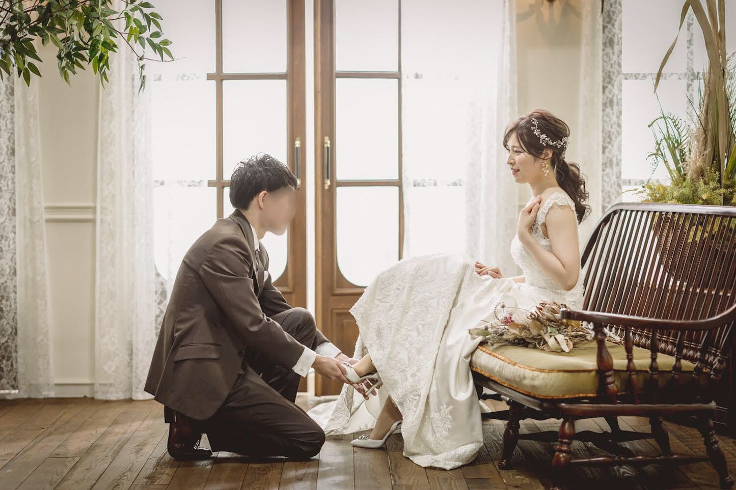 ブライダルピアス　イヤリング |お花モチーフ｜パール｜ゴールド (BC-E53)【結婚式　アクセサリー　ピアス　イヤリング】