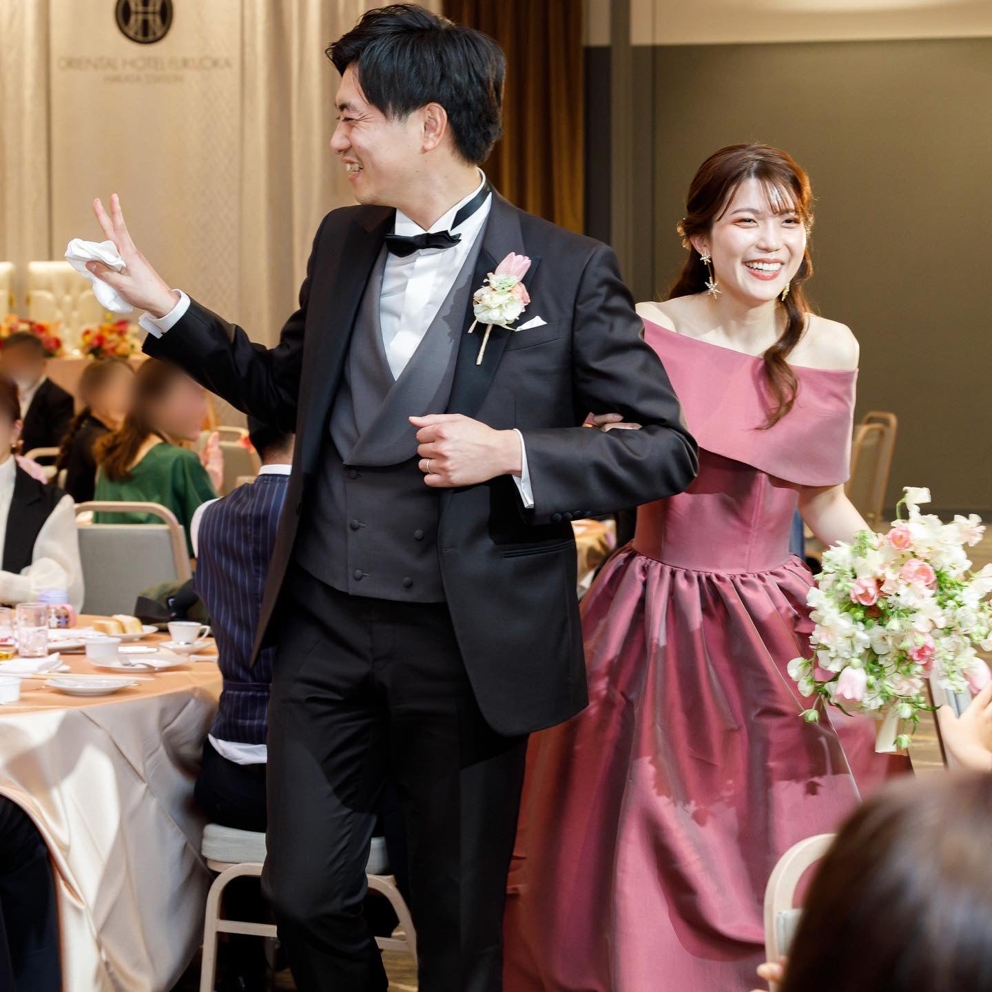ウェディング ピアス イヤリング｜星(スター) モチーフ｜ビジュー ラインストーン｜2連 ロング｜ゴールド (BC-E54)【結婚式　アクセサリー　ピアス　イヤリング】