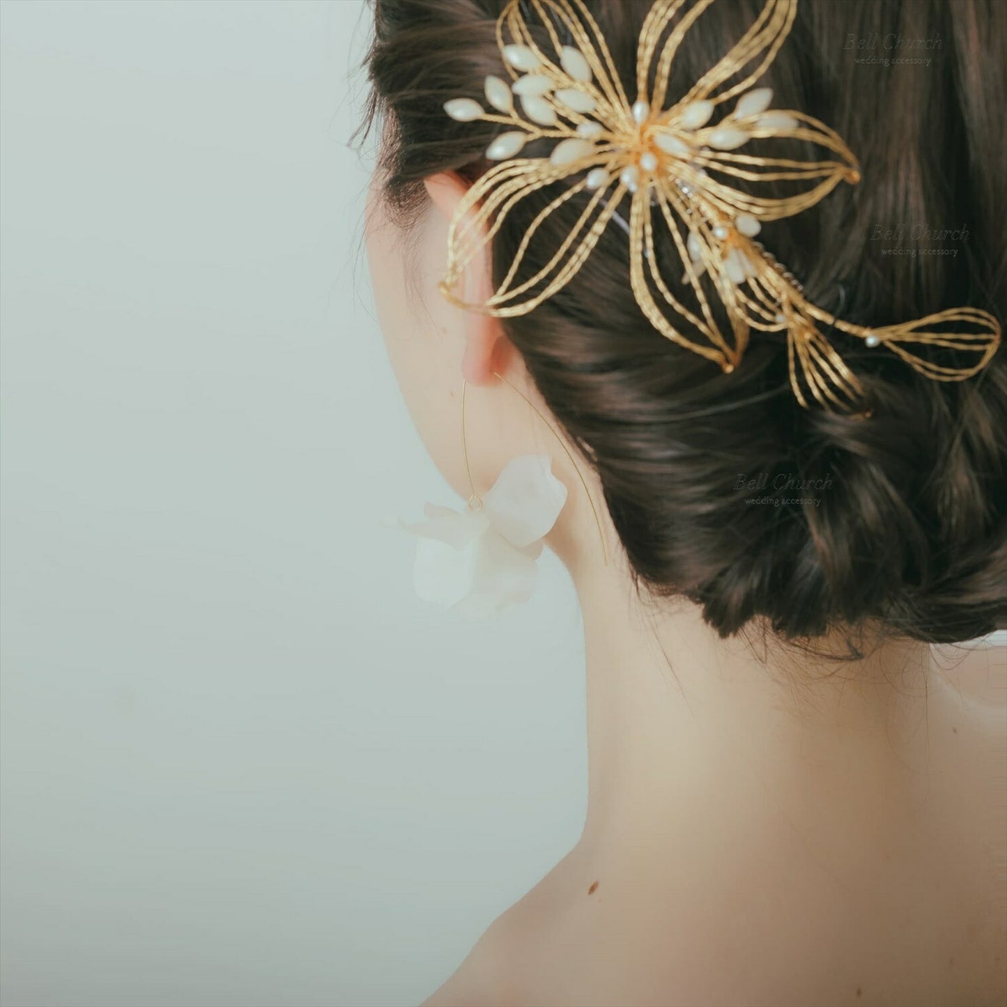 ピアス | お花モチーフ | ホワイト×ゴールド | (BC-E59)【結婚式　アクセサリー　ピアス】