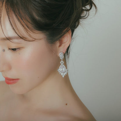 ピアス　イヤリング | キュービックジルコニア | シルバー | (BC-E60)【結婚式　アクセサリー　ピアス　イヤリング】