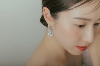 ピアス　イヤリング | キュービックジルコニア | シルバー | (BC-E63)【結婚式　アクセサリー　ピアス　イヤリング】