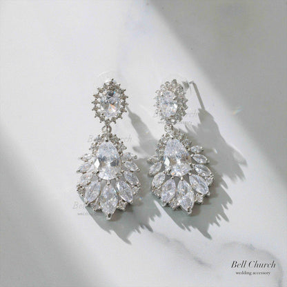 ピアス　イヤリング | キュービックジルコニア | シルバー | (BC-E63)【結婚式　アクセサリー　ピアス　イヤリング】