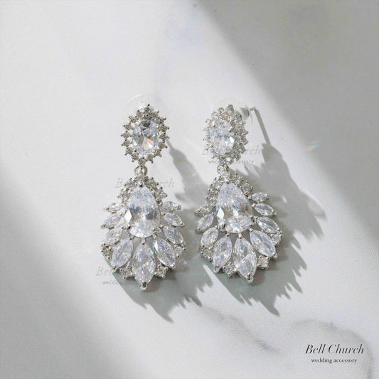 ピアス　イヤリング | キュービックジルコニア | シルバー | (BC-E63)【結婚式　アクセサリー　ピアス　イヤリング】